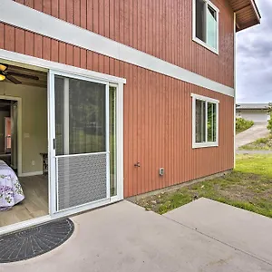  Apartment Cozy Escape Near Pristine Beaches